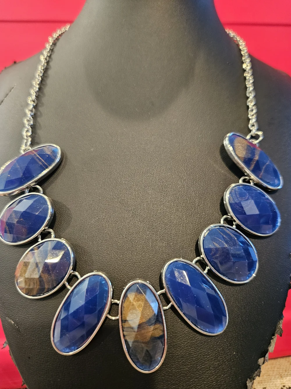Statement Navy Blue Oval Faceted Necklace - Women Jewelry